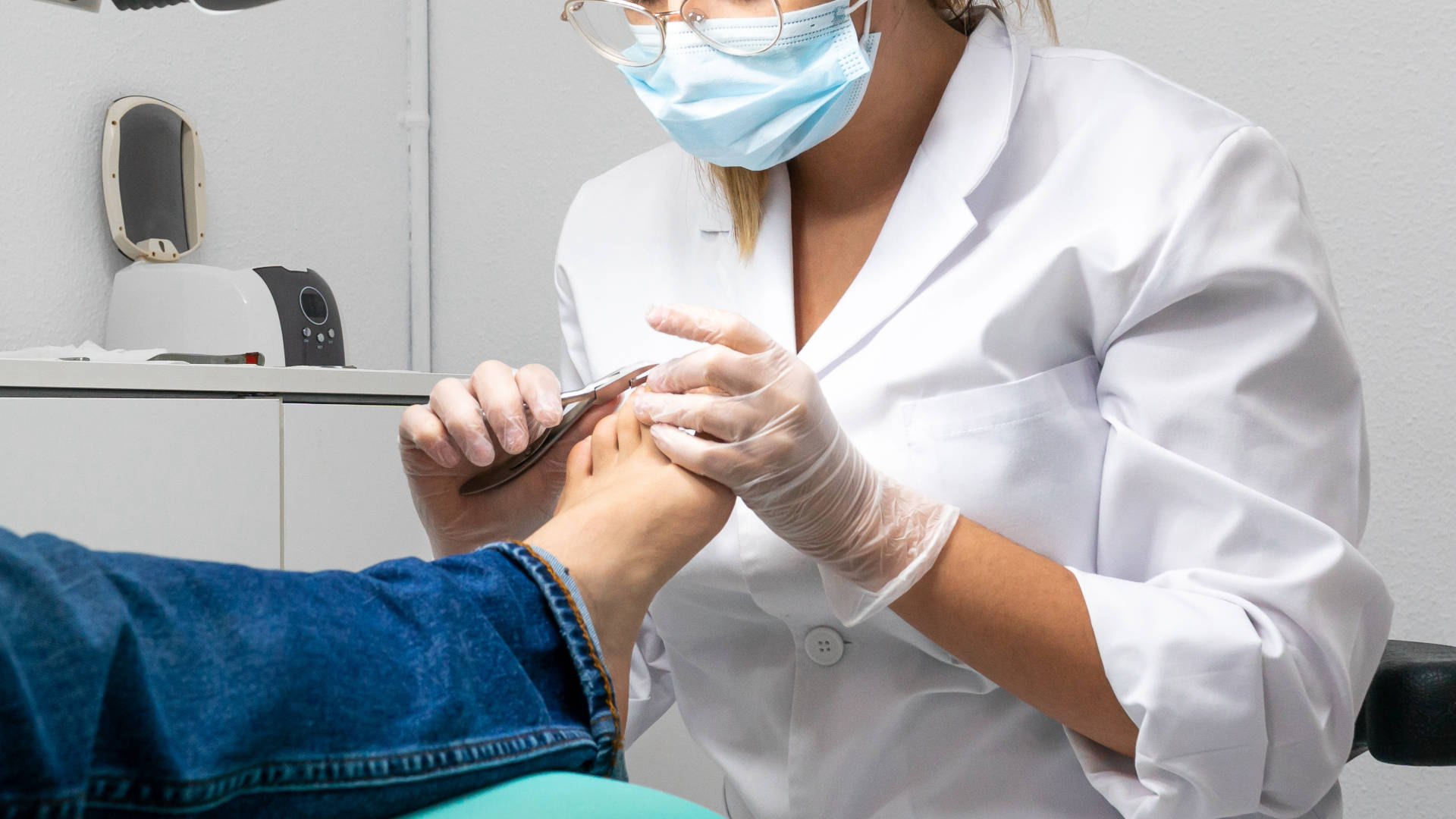 Soin de pédicurie médicale au cabinet Pododiana à Puteaux